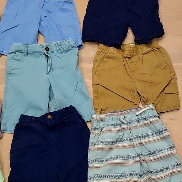 7 pair of boys youth size 6 shorts from Carter's Old Navy Oshkosh cat like new - Picture 4 of 7